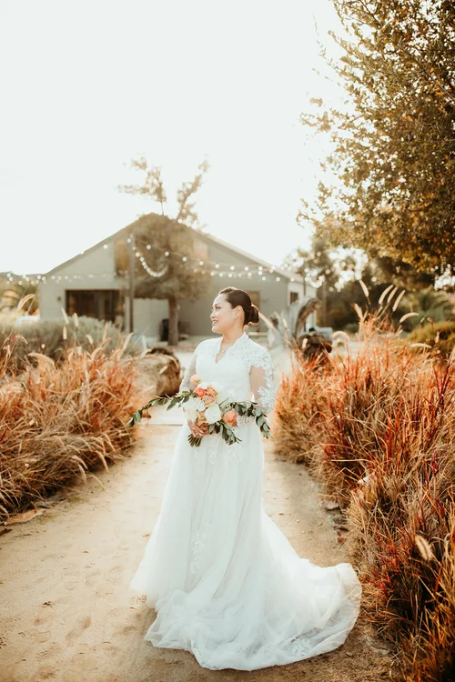 Bride at a Temecula wedding florals at Wedgewood, styled by Sage & Autumn